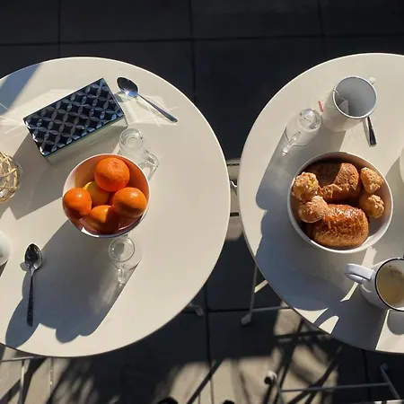 The Sunny - P2 With Terrace - Centre Apartment Nimes