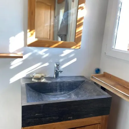 Apartment The Sunny - P2 With Terrace - Centre Nimes