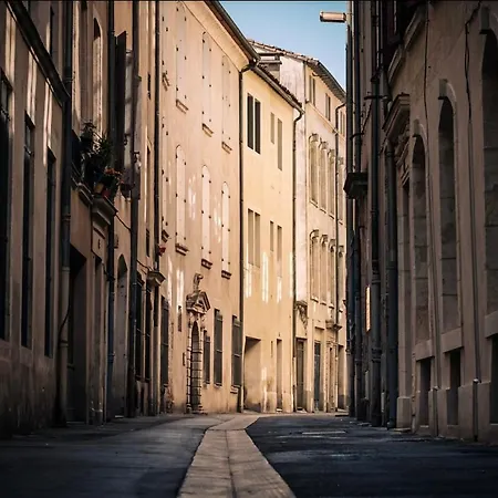 The Sunny - P2 With Terrace - Centre * Nimes